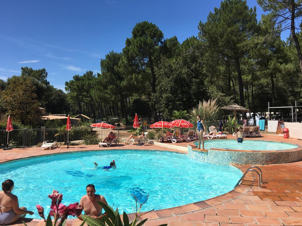 Camping la Simioune en Provence Bollène Extérieur photo